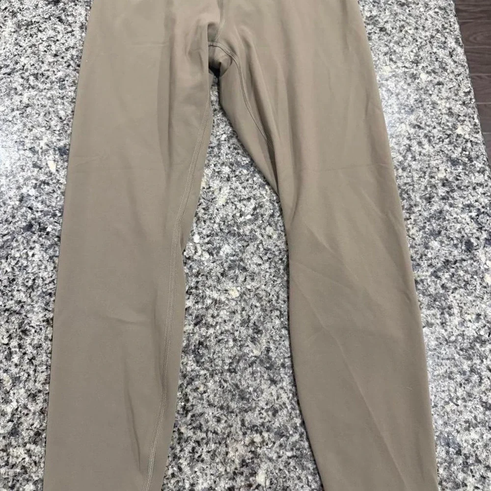 Lululemon Wunder Train Contour Fit High-Rise Tight 25
